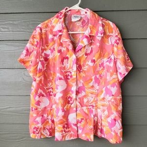Nikki floral top sz 16